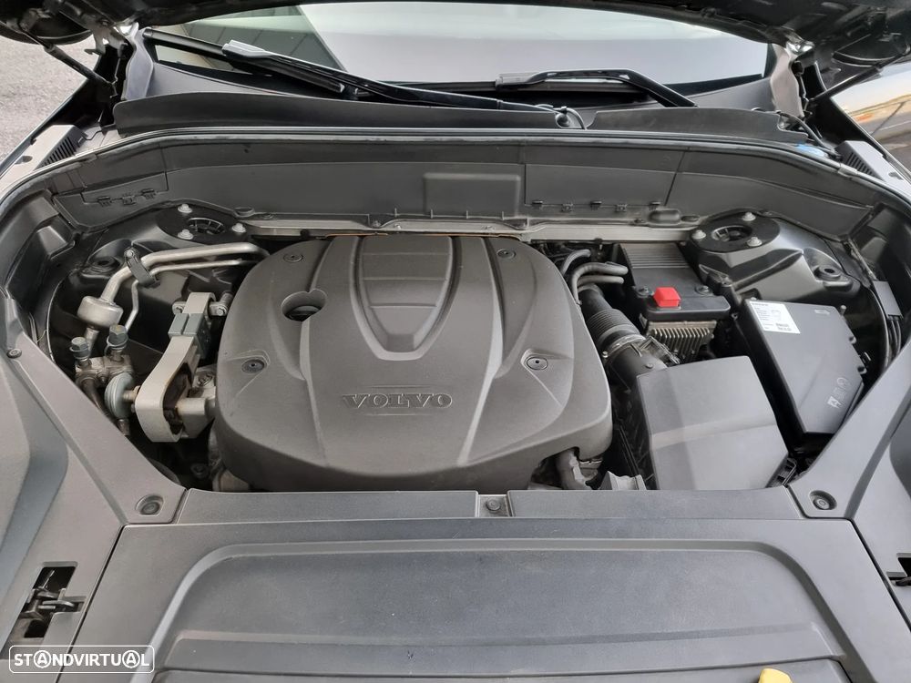 Volvo XC 90 2.0 D4 Momentum - 30
