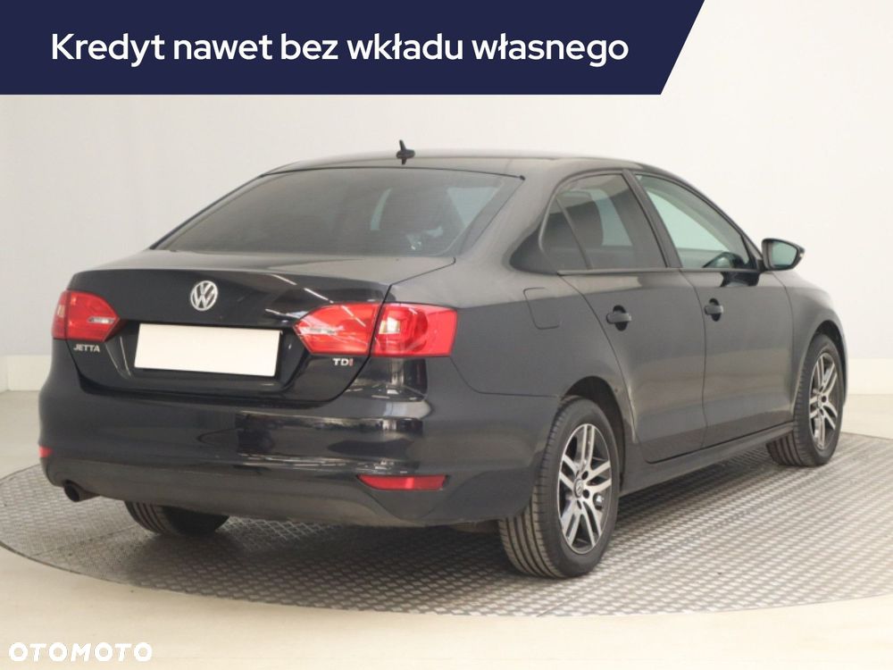 Volkswagen Jetta - 7