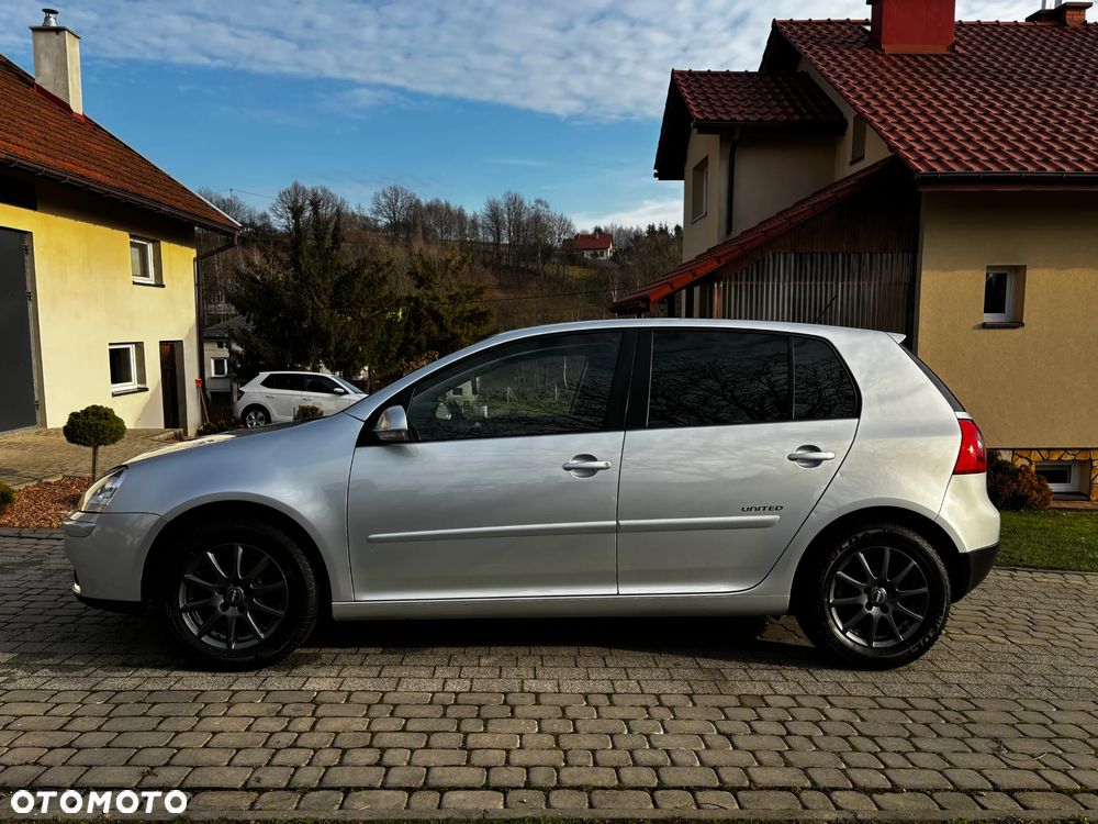 Volkswagen Golf 1.4 TSI Comfortline - 2