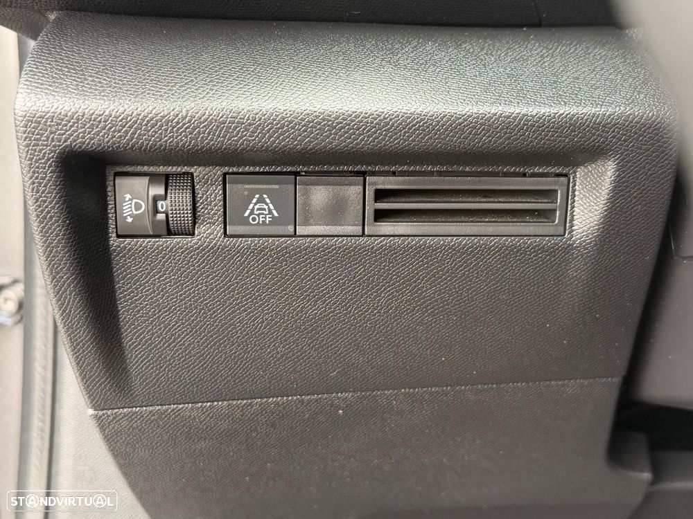 Citroën C4 1.2 PureTech Feel Pack EAT8 - 17