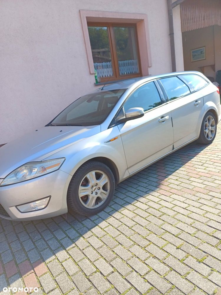 Ford Mondeo - 1