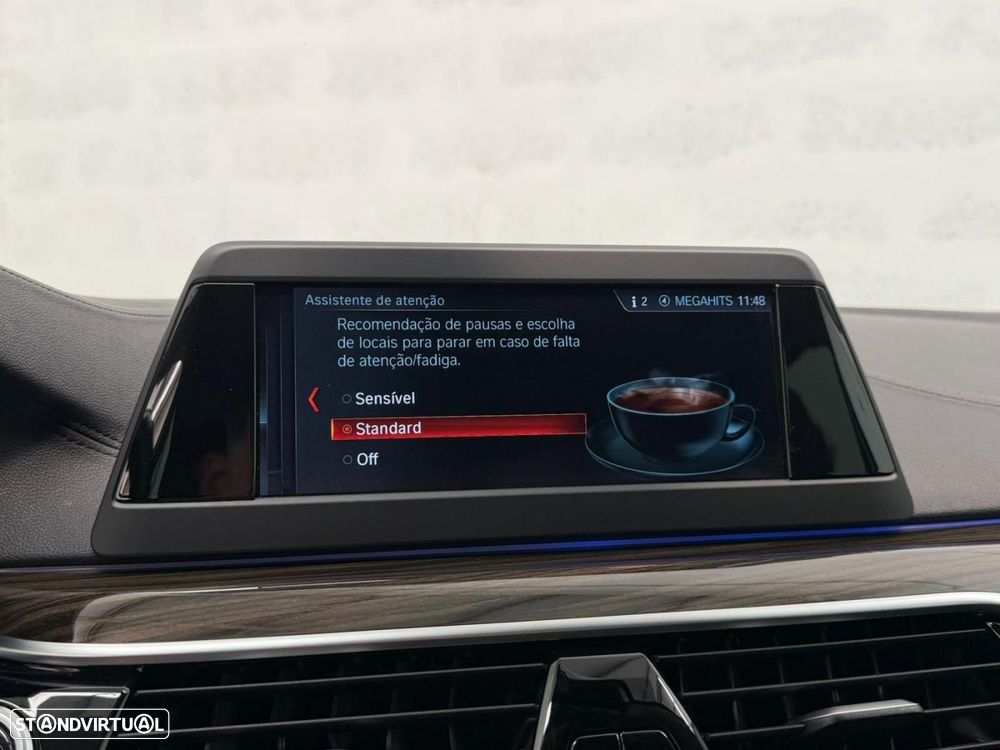 BMW 530 e iPerformance Line Luxury - 33