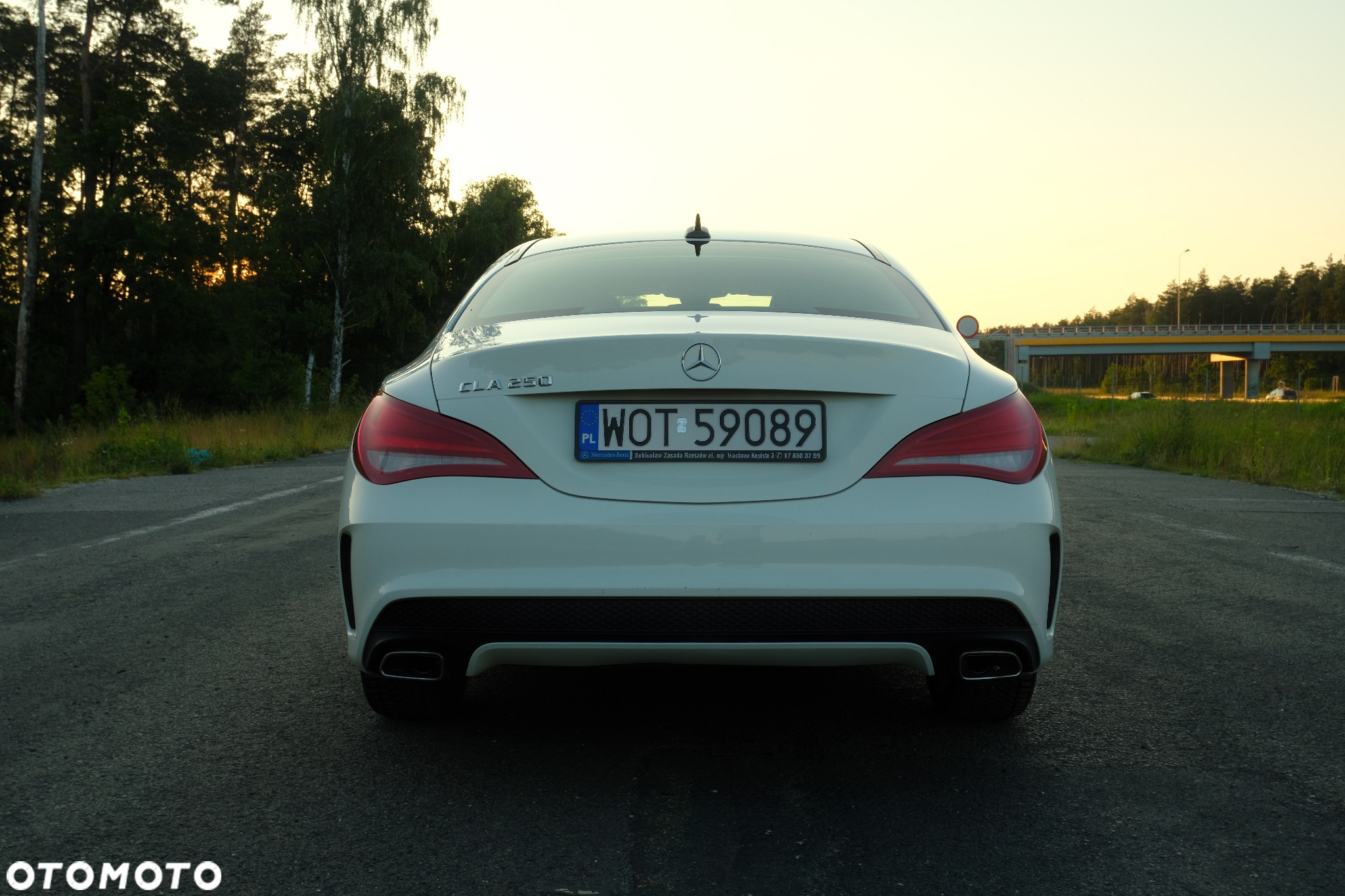 Mercedes-Benz CLA 250 Sport 7G-DCT - 8