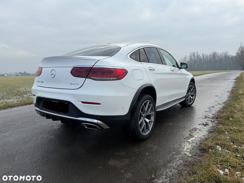 Mercedes-Benz GLC 300 4Matic 9G-TRONIC - 3