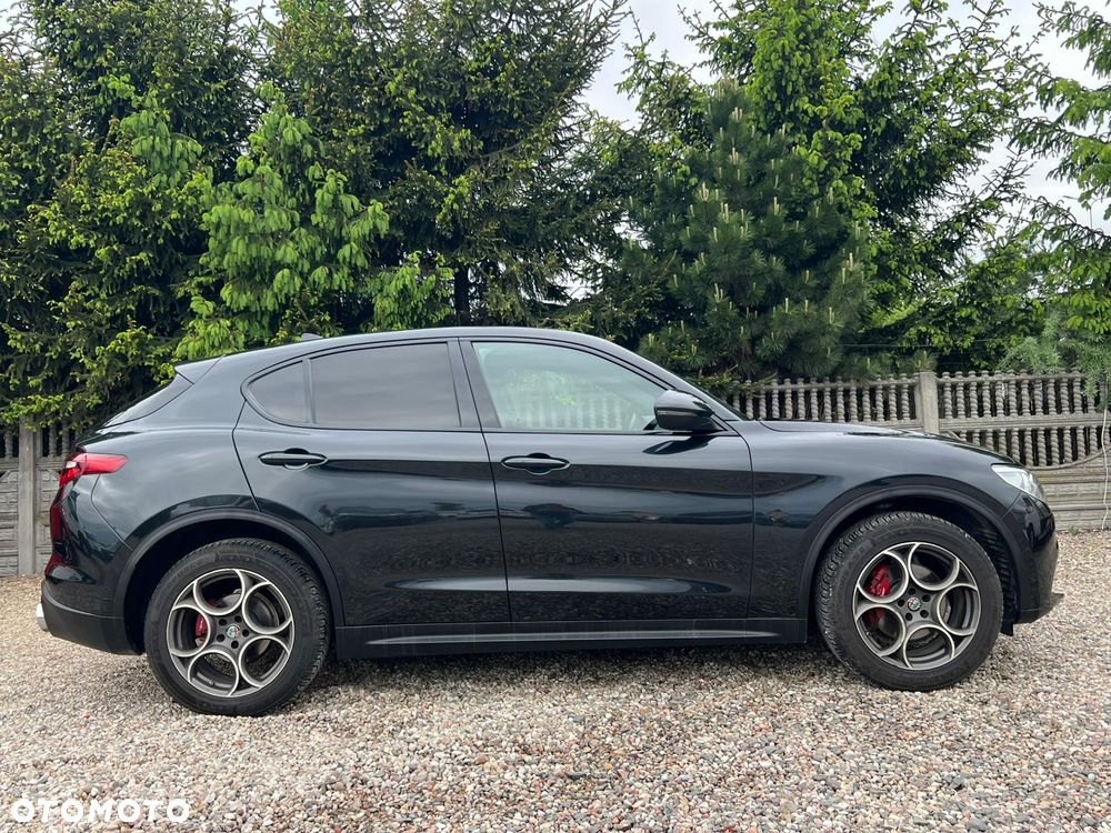 Alfa Romeo Stelvio 2.2 JTDM Executive Q4 - 38