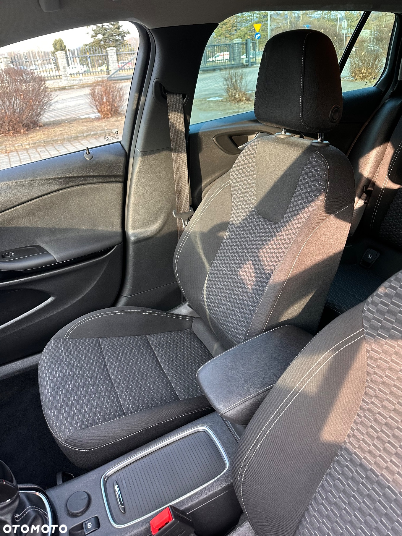 Opel Astra 1.4 Turbo Edition - 30