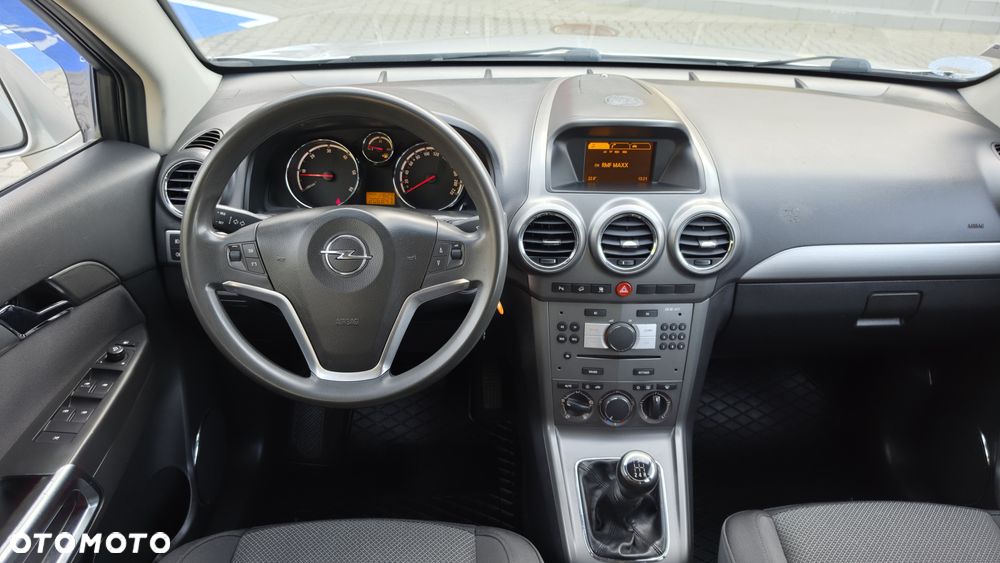 Opel Antara - 14