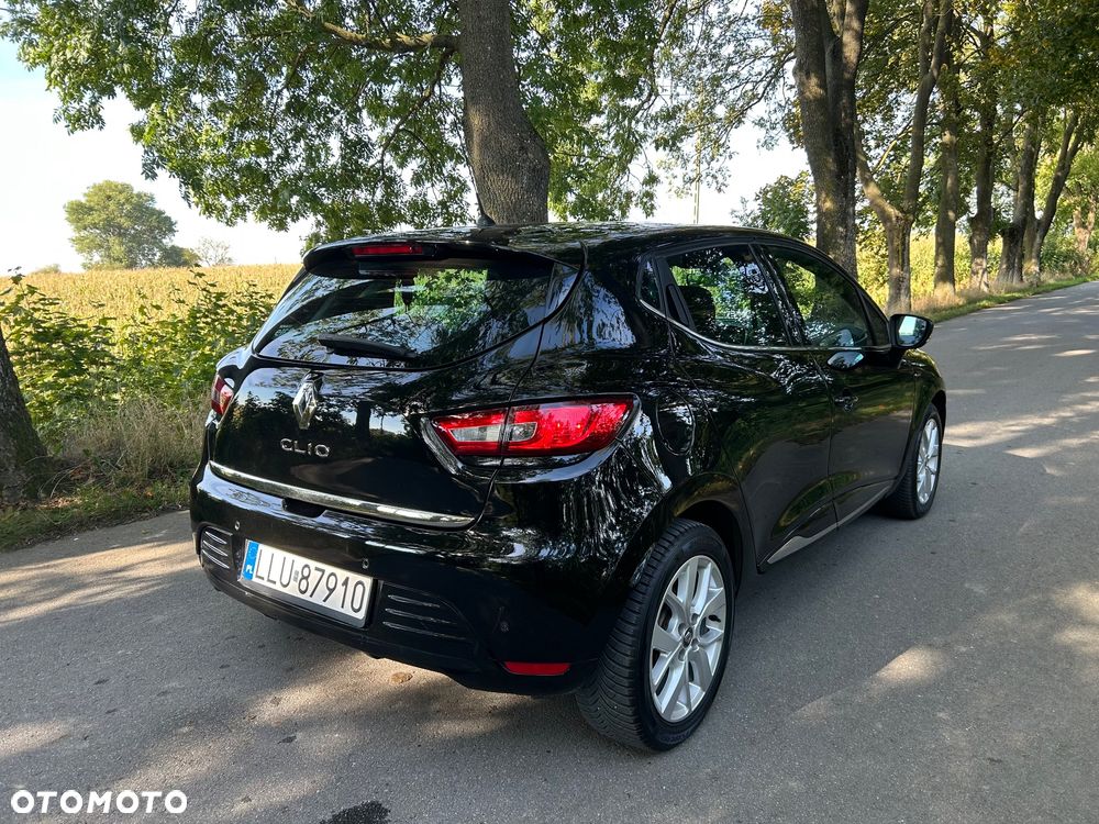 Renault Clio - 7