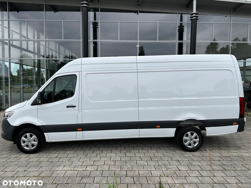 Mercedes-Benz Sprinter - 9