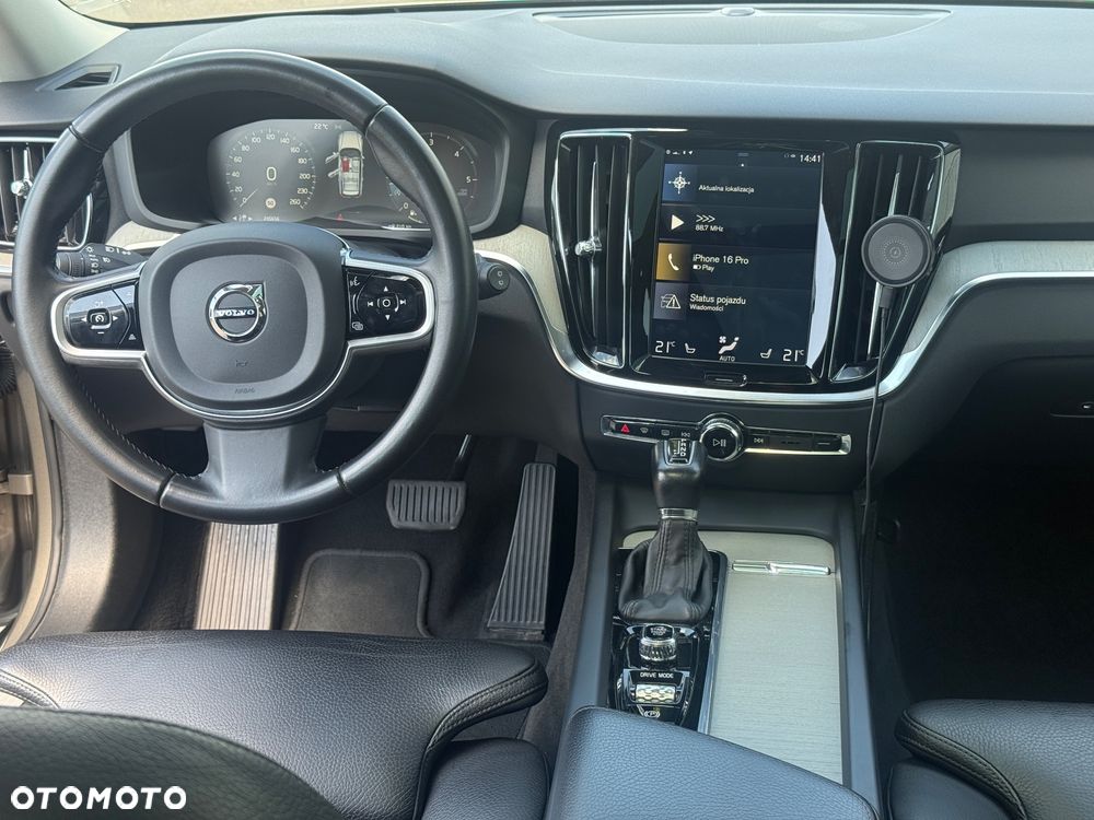 Volvo V60 D4 Inscription - 15