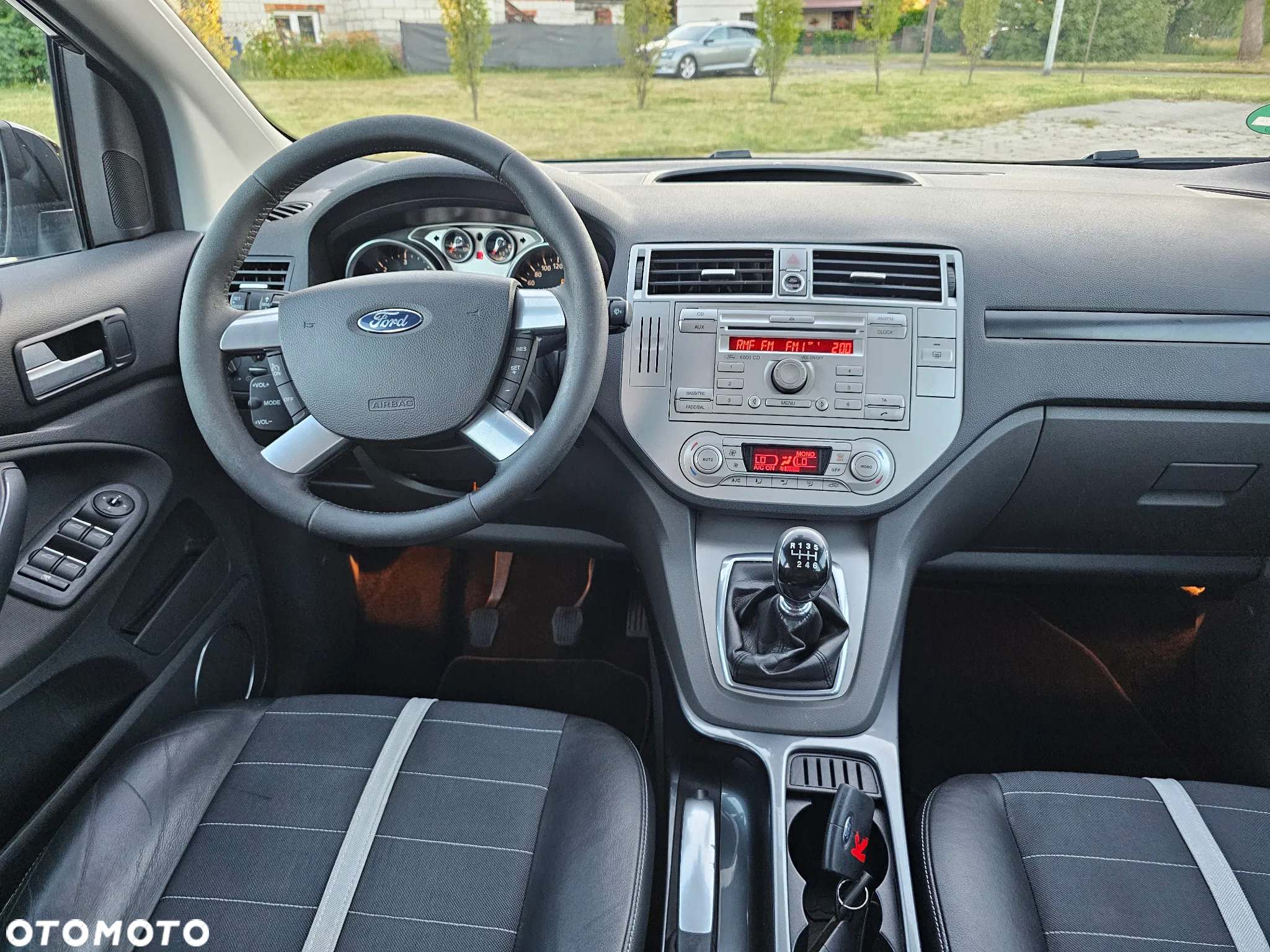 Ford Kuga 2.0 TDCi 2x4 Trend - 9