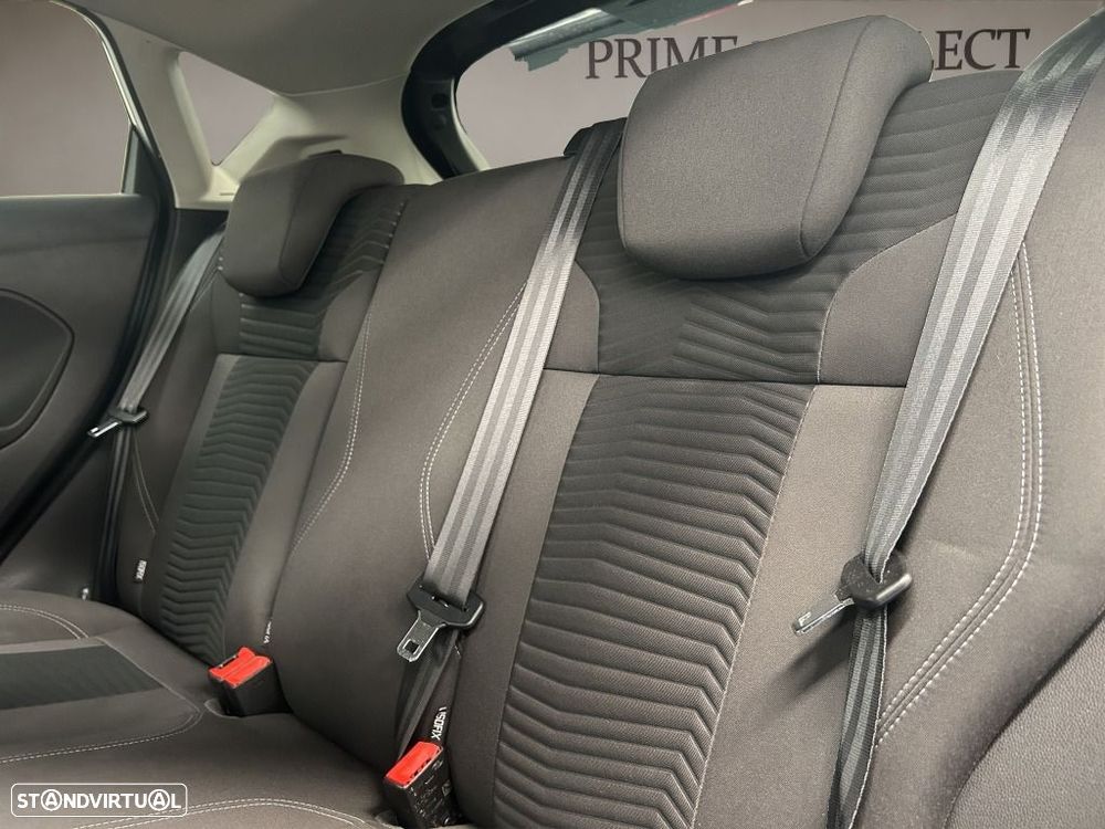 Ford Fiesta 1.0 T EcoBoost Titanium - 15