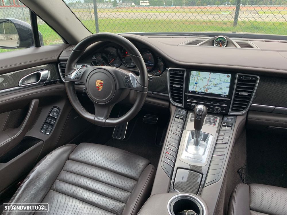 Porsche Panamera 3.0 V6 - 17