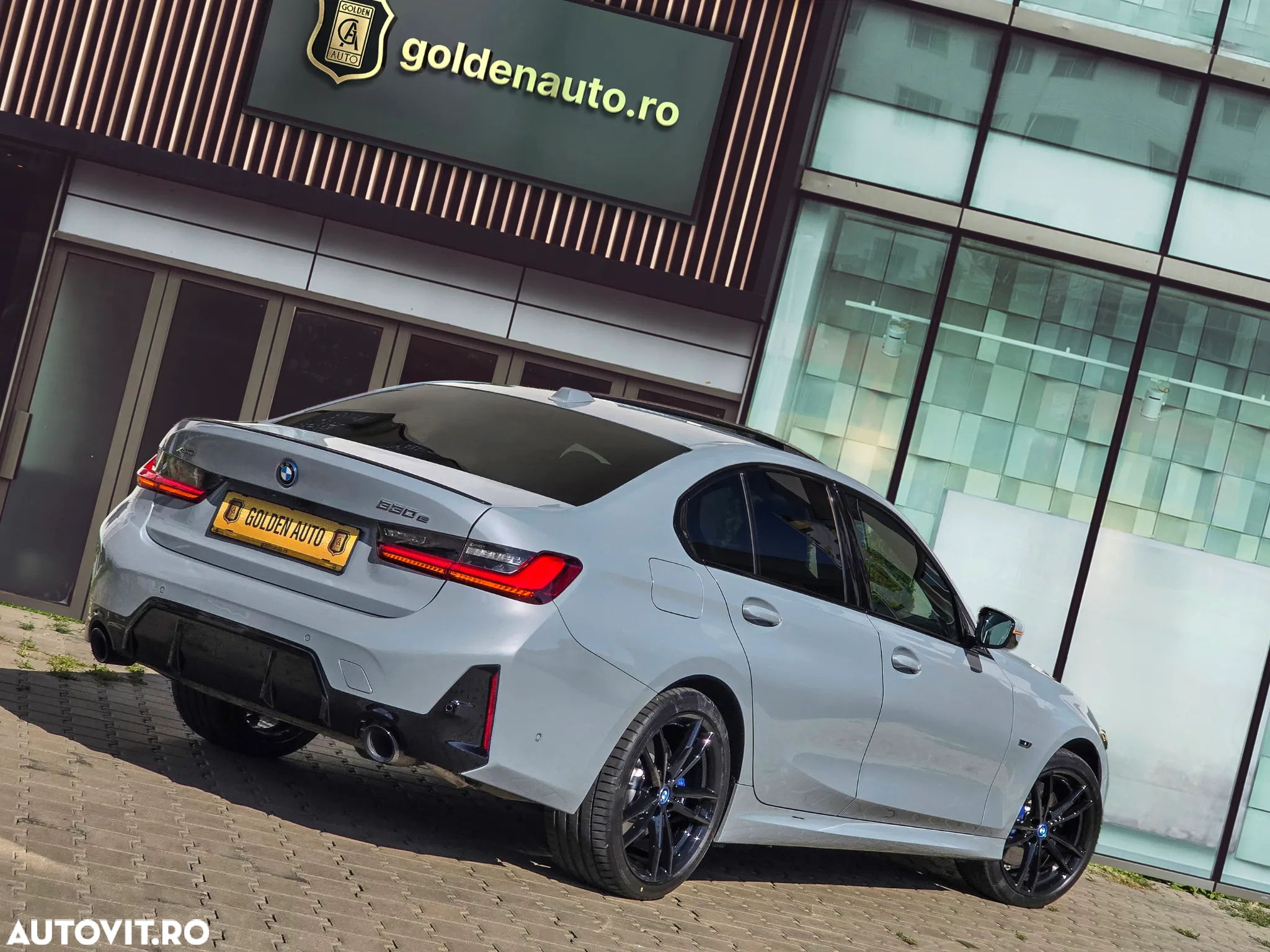 BMW Seria 3 - 31