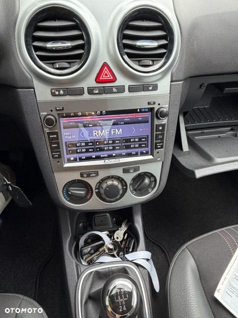 Opel Corsa - 16