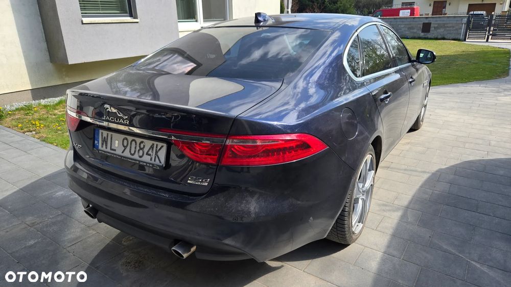 Jaguar XF 2.0 i4D AWD Portfolio - 3