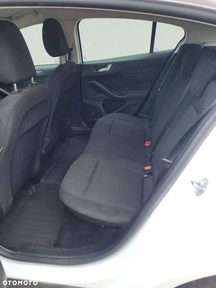 Ford Focus 1.5 EcoBlue Trend - 13