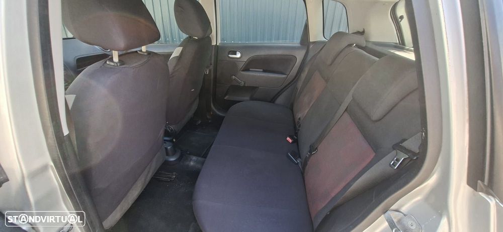 Ford Fiesta 1.25 Zetec - 15