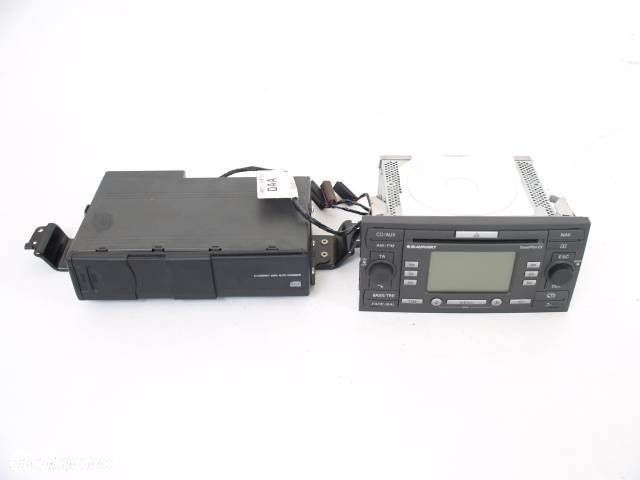 Ford Focus Radio zmieniarka plyt Navi 2 II - 1