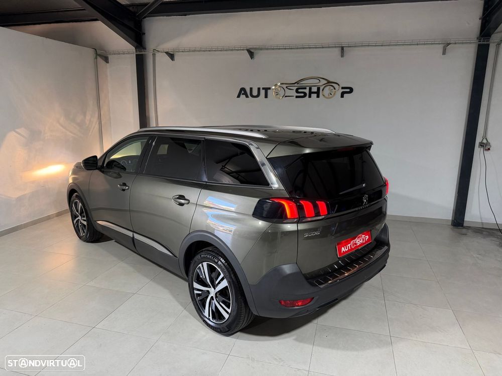 Peugeot 5008 1.2 PureTech Allure - 26