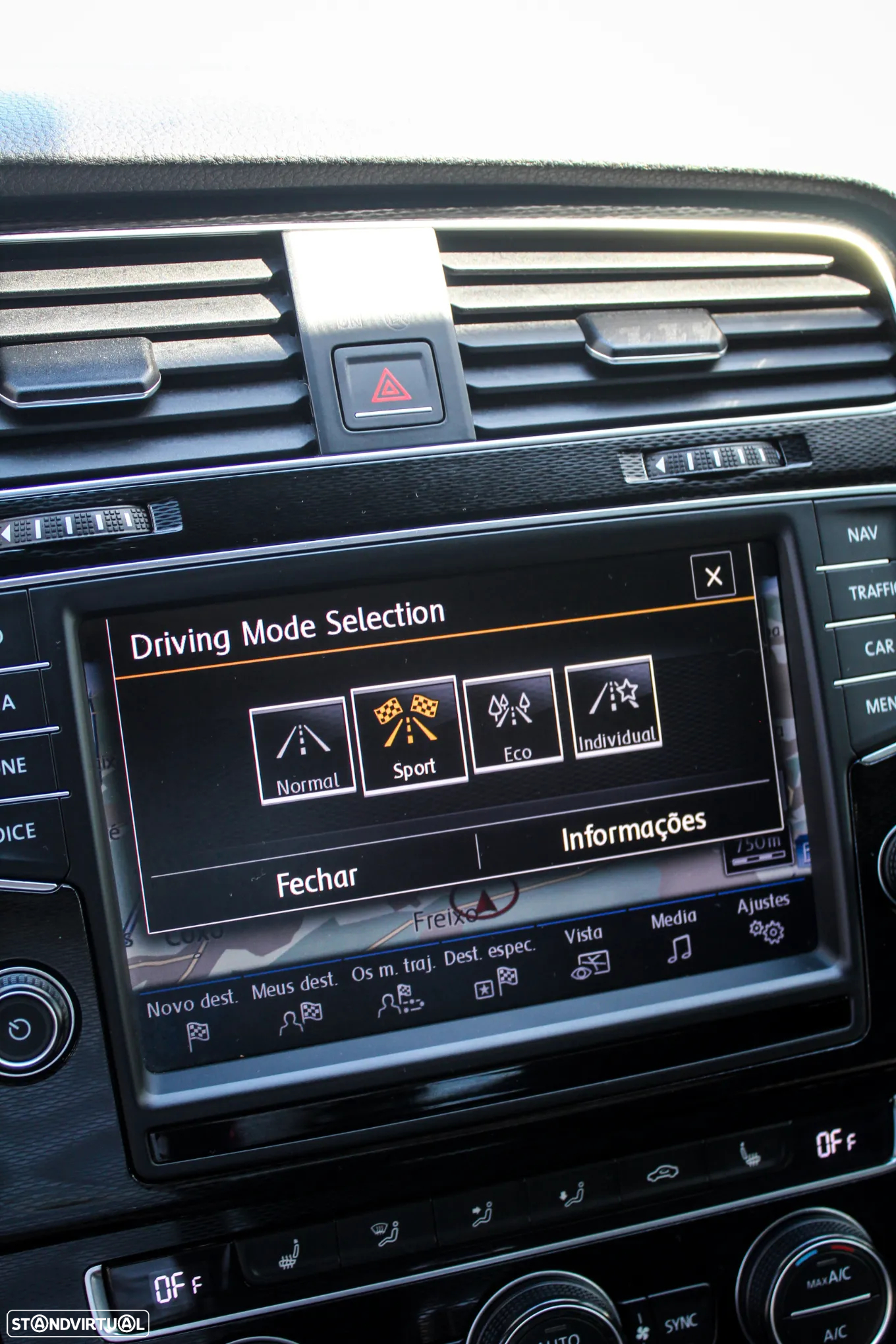 VW Golf 2.0 TSi GTi DSG Performance - 27