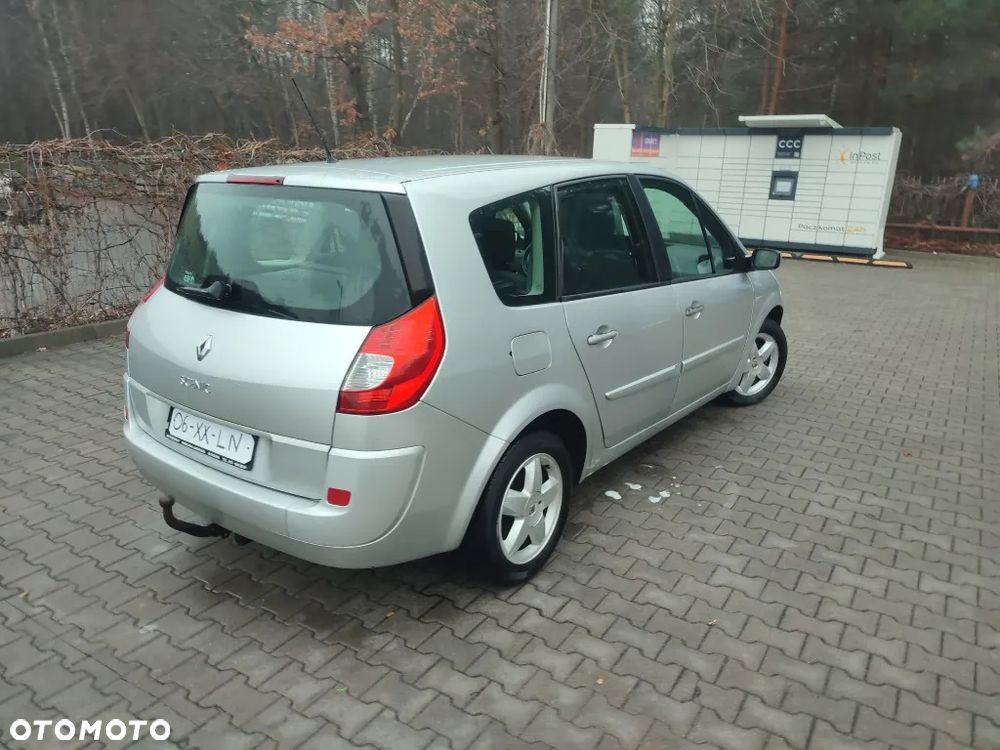 Renault Grand Scenic Gr 2.0 Confort Authentique - 4