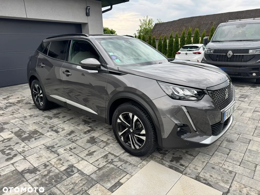 Peugeot 2008 PureTech 130 Allure - 5