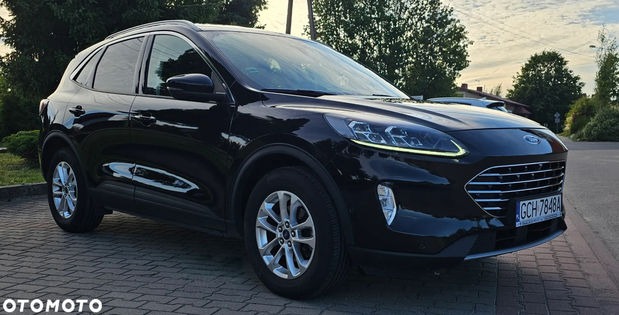 Ford Kuga 1.5 EcoBlue FWD Titanium X - 4