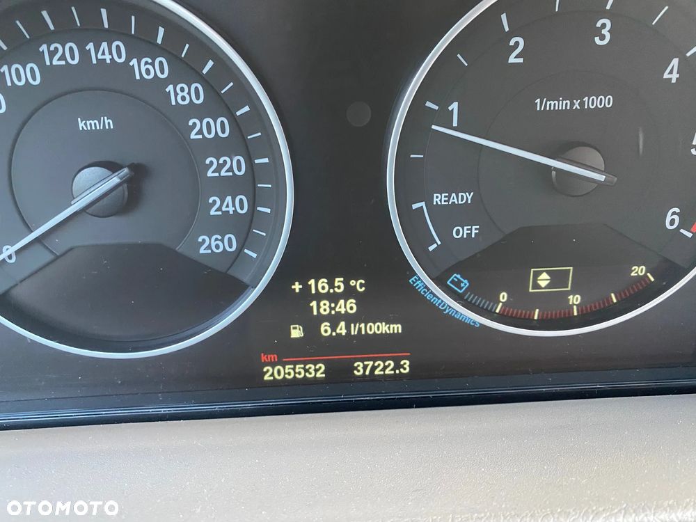 BMW Seria 3 318d - 9