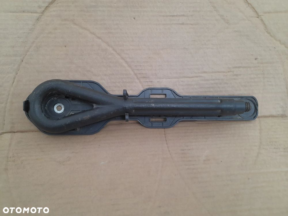 Ucho holownicze hak Ford Transit BK31-19B537-AE - 1