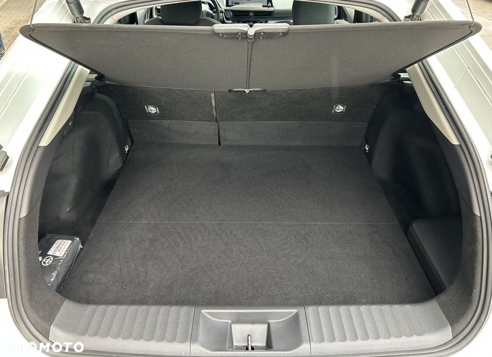 Toyota Prius - 27