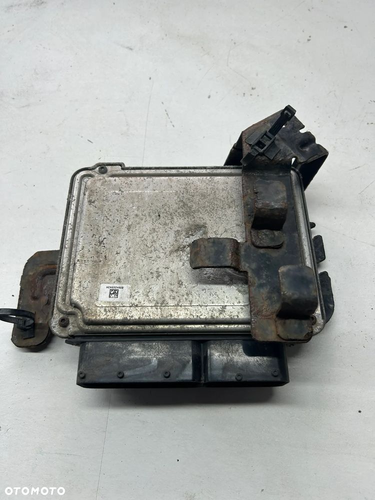 Saab 93 9-3 sterownik silnika moduł komputer 1.9 150ps 55575494 - 2