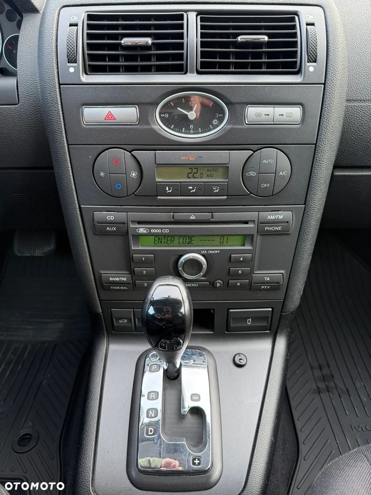 Ford Mondeo 2.0 TDCi Ghia - 5