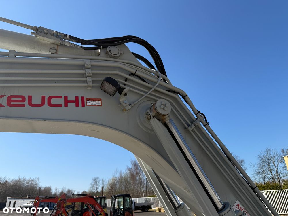Takeuchi TB290 - 12