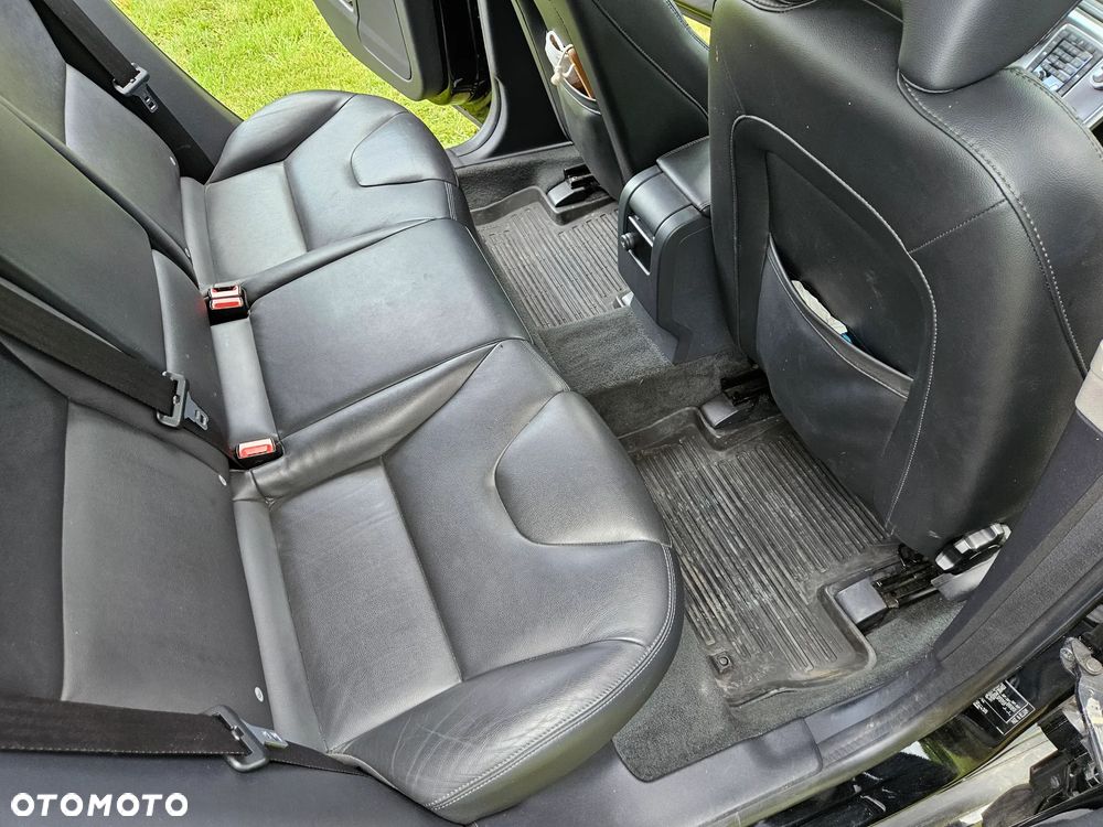 Volvo XC 60 D4 AWD Summum - 19