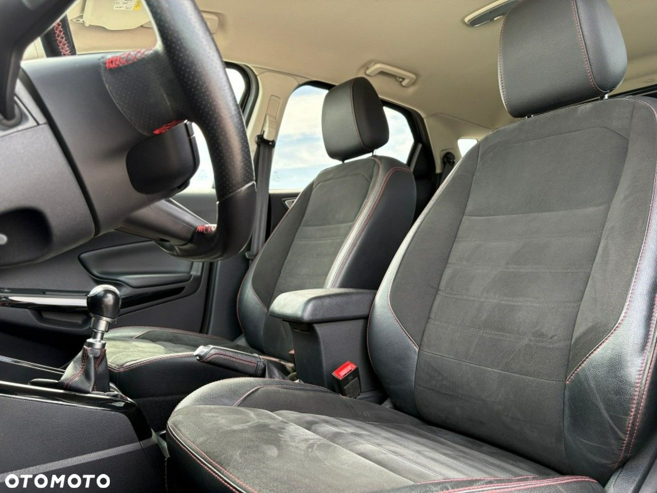 Ford EcoSport - 14