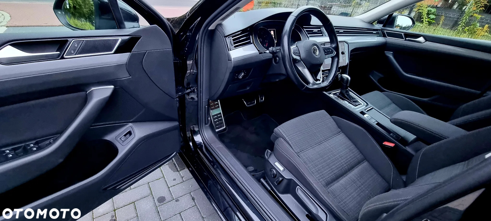 Volkswagen Passat 2.0 TSI Elegance DSG - 14