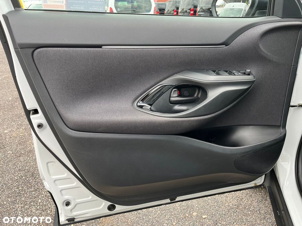 Toyota Yaris Cross Hybrid 1.5 Style - 21