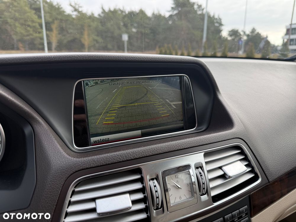 Mercedes-Benz Klasa E - 16