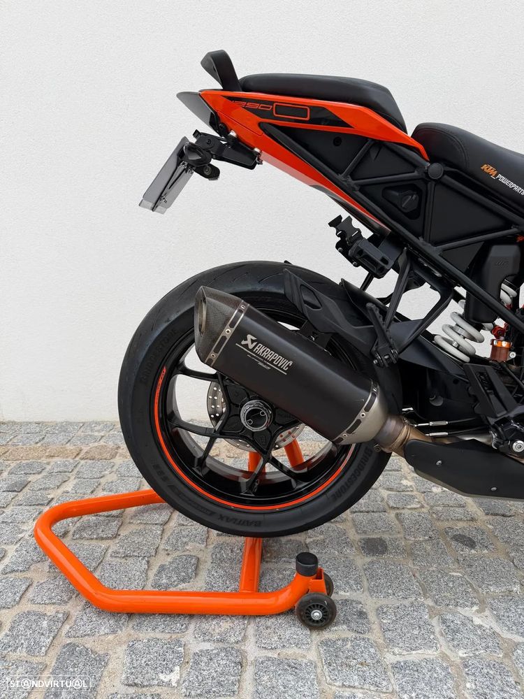 KTM Superduke 1290 SUPER DUKE GT - 8