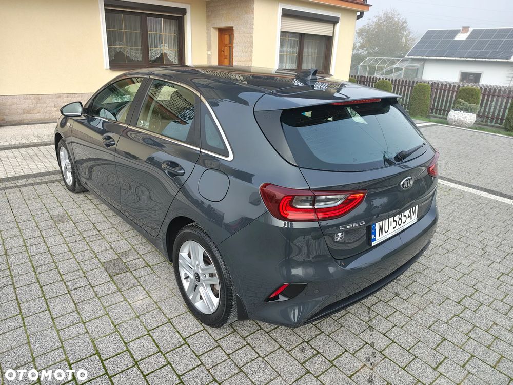 Kia Ceed 1.5 T-GDI M - 4