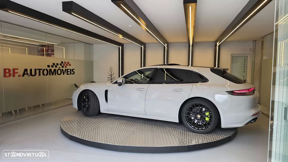 Porsche Panamera Sport Turismo 4S E-Hybrid - 15