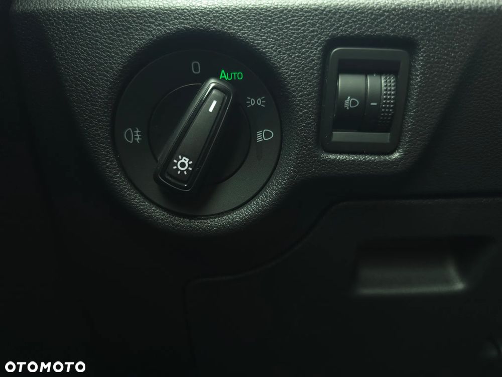 Skoda Kamiq 1.0 TSI Ambition DSG - 16
