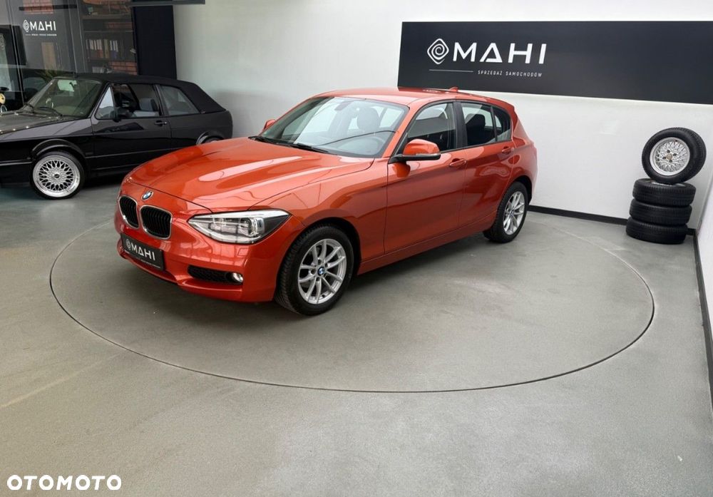 BMW Seria 1 116i - 6