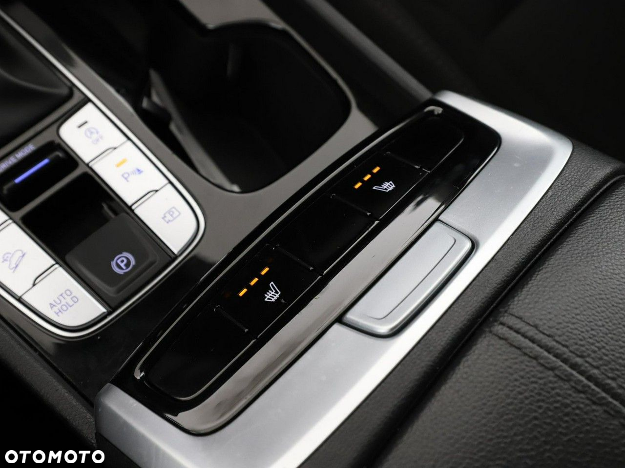Hyundai Tucson 1.6 T-GDi 48V-Hybrid 2WD DCT Select - 31