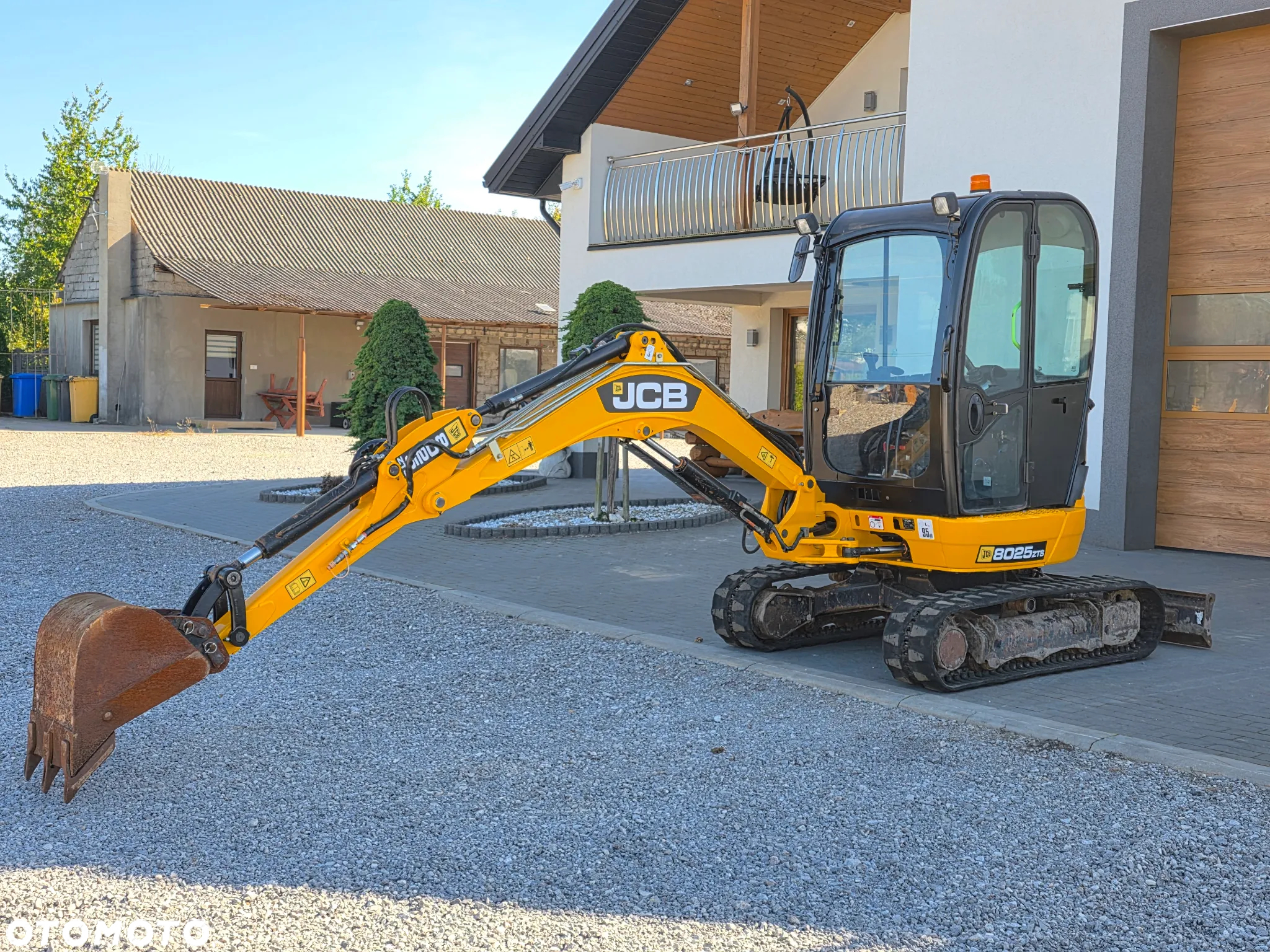 JCB JCB 8025 ZTS mini koparka sprowadzona 3 łyżki 8026 1 wł ładna - 16
