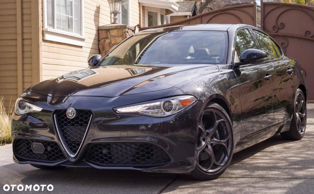 Alfa Romeo Giulia 2.0 Turbo TI Q4 - 1
