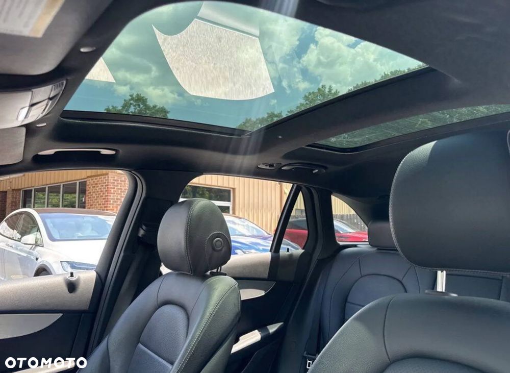 Mercedes-Benz GLC 300 4-Matic - 11