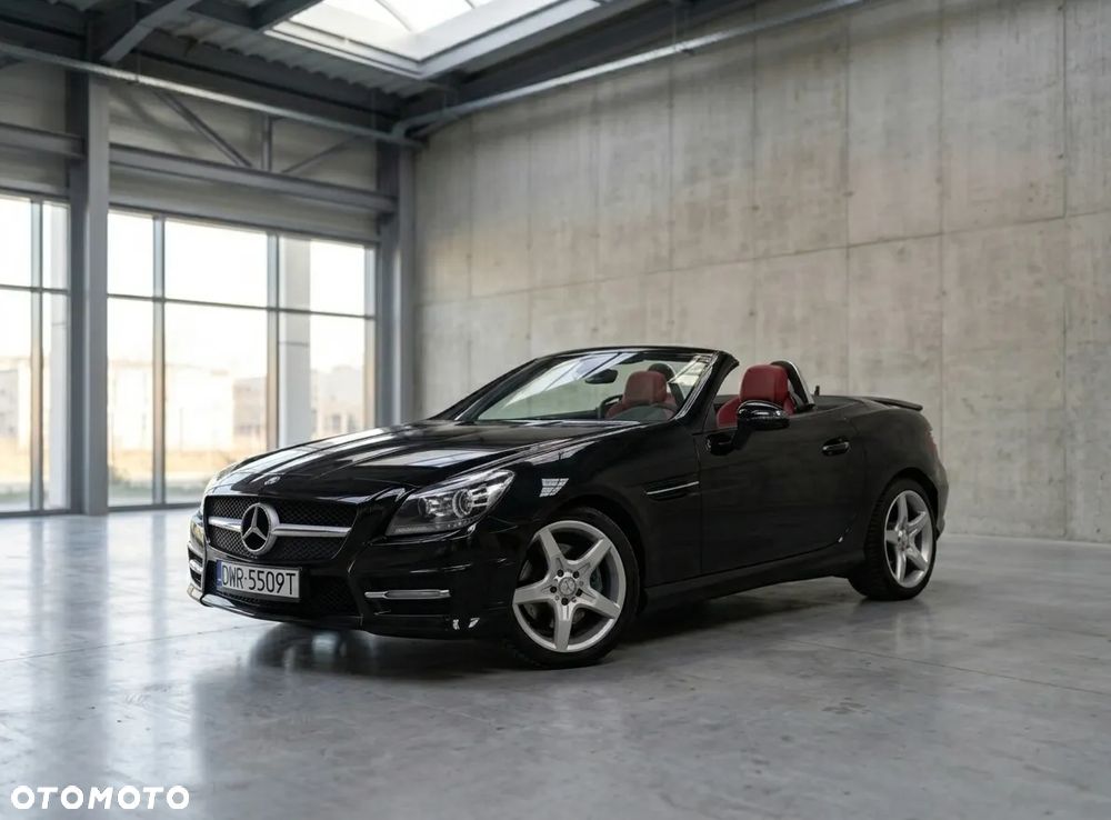 Mercedes-Benz SLK 350 (BlueEFFICIENCY) 7G-TRONIC - 6