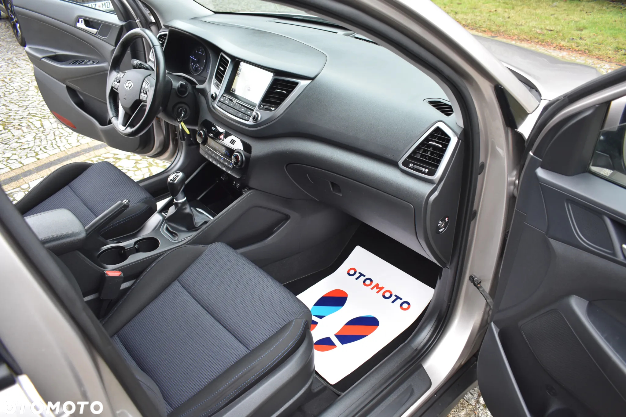 Hyundai Tucson blue 1.6 GDi 2WD Intro Edition - 9